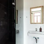 Kuenstlerzimmer In Der Haeselburg - Sonnendurchflutete Δωμάτια σε οικογενειακή κατοικία Γκέρα