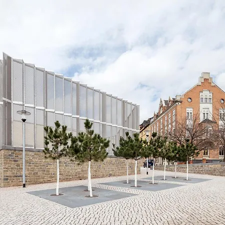 Kuenstlerzimmer In Der Haeselburg - Sonnendurchflutete *