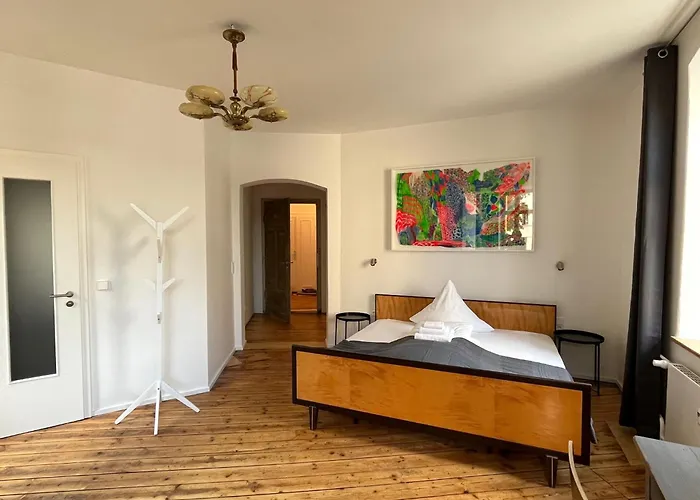 Kuenstlerzimmer In Der Haeselburg - Sonnendurchflutete Gera