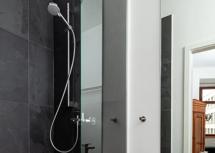 Kuenstlerzimmer In Der Haeselburg - Sonnendurchflutete Gera