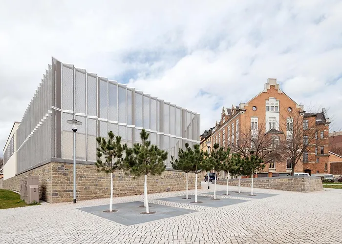 Kuenstlerzimmer In Der Haeselburg - Sonnendurchflutete *